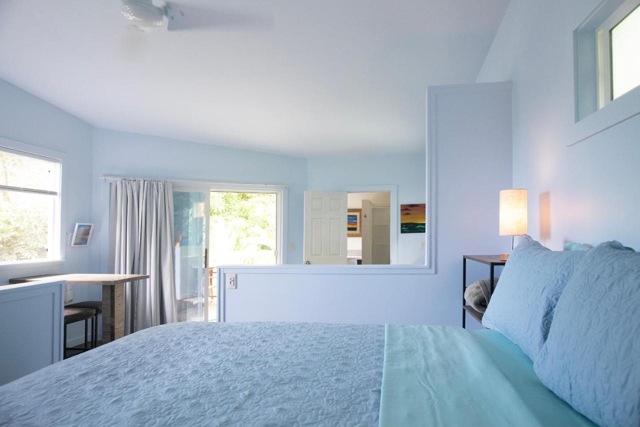 PonoMana Oasis's - Serenity Cottage - B&B