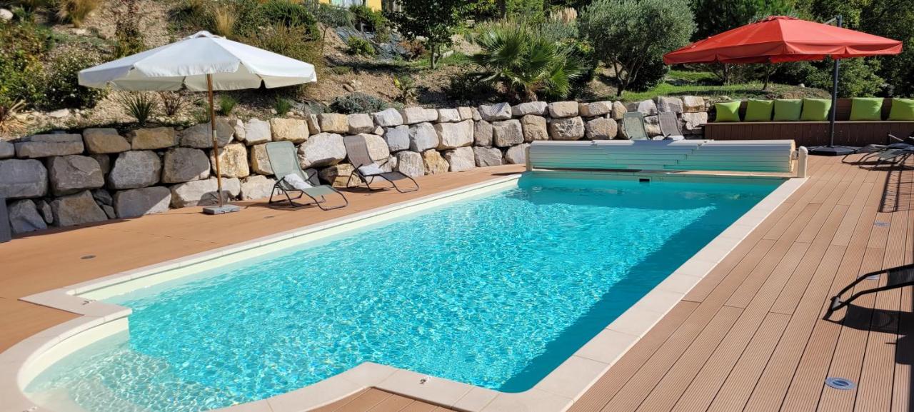 Le Jas de Volonne - Bed and Breakfast