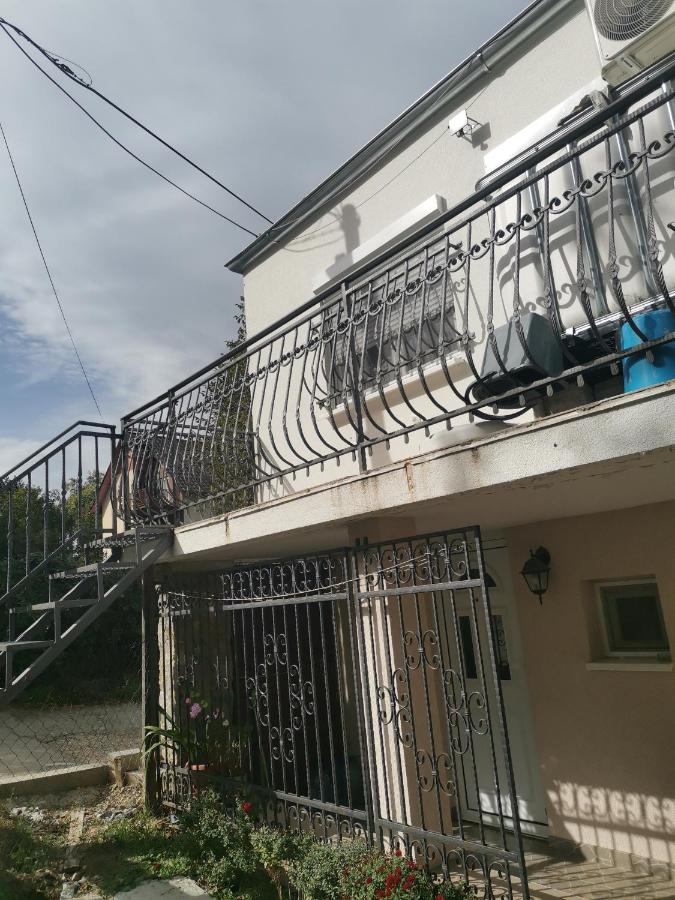 Extra Fruske Klimatizovan - B&B Vrdnik