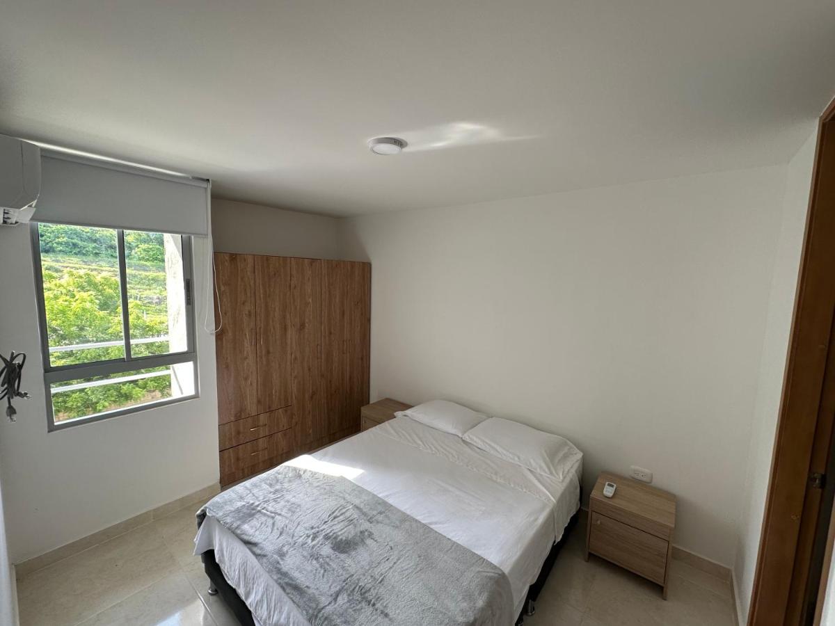 Increíble apartamento de 2 habitaciones con vista verde - Ferienwohnung Barranquilla
