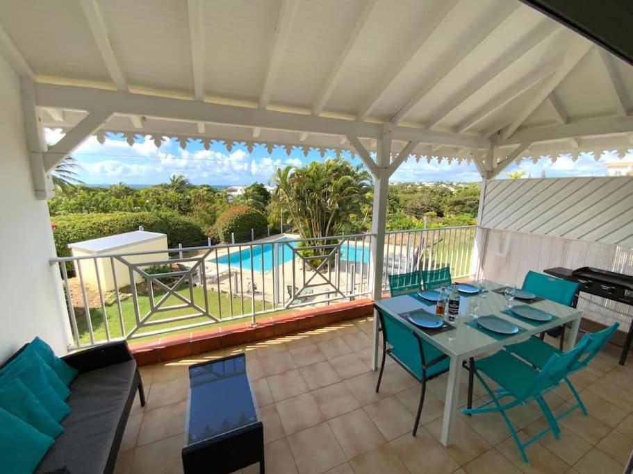Duplex T3 Tuscany Vue Mer à St François - Bed and Breakfast