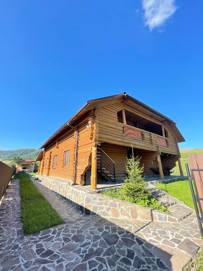 B&B Huklyvyj - Chalet Borzhava - Bed and Breakfast Huklyvyj