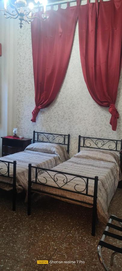 Double or Twin Room with Private External Bathroom