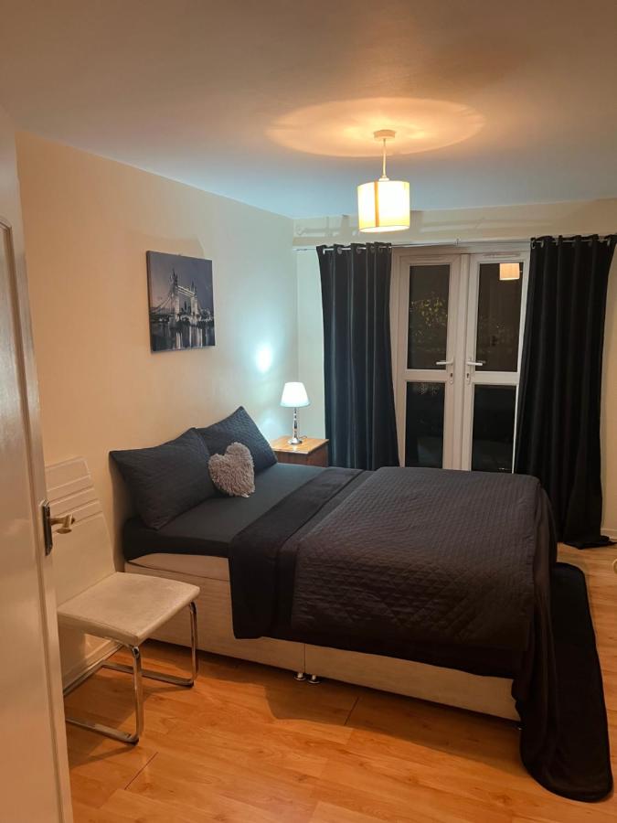 Wilmot Close - B&B London