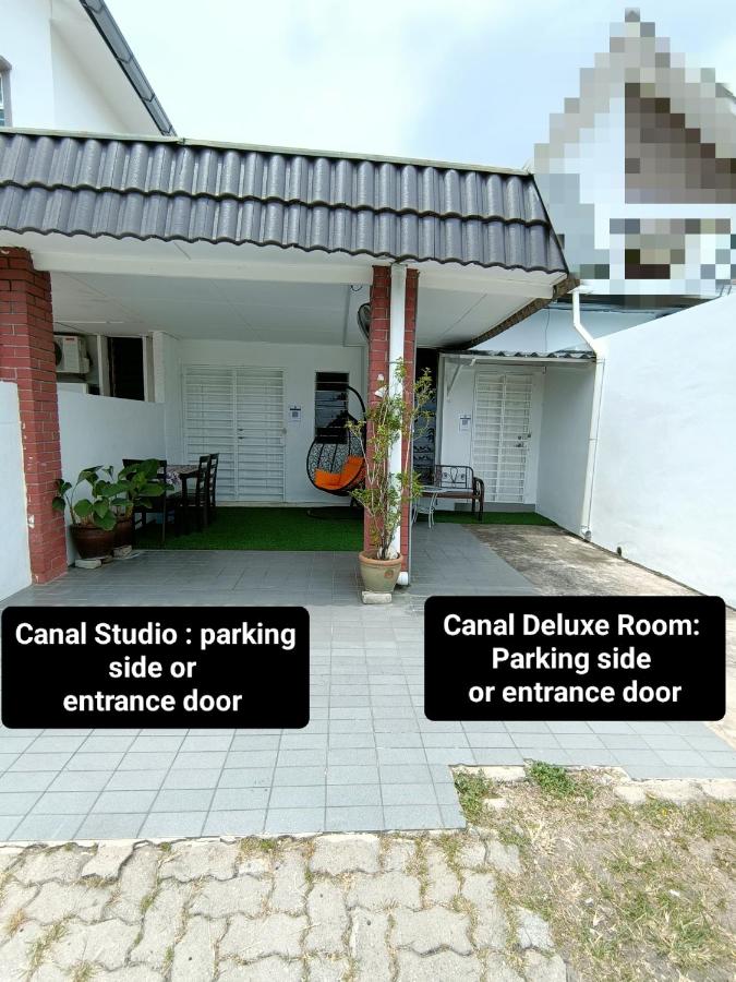 Canal Studio Room Kota Bharu - B&B