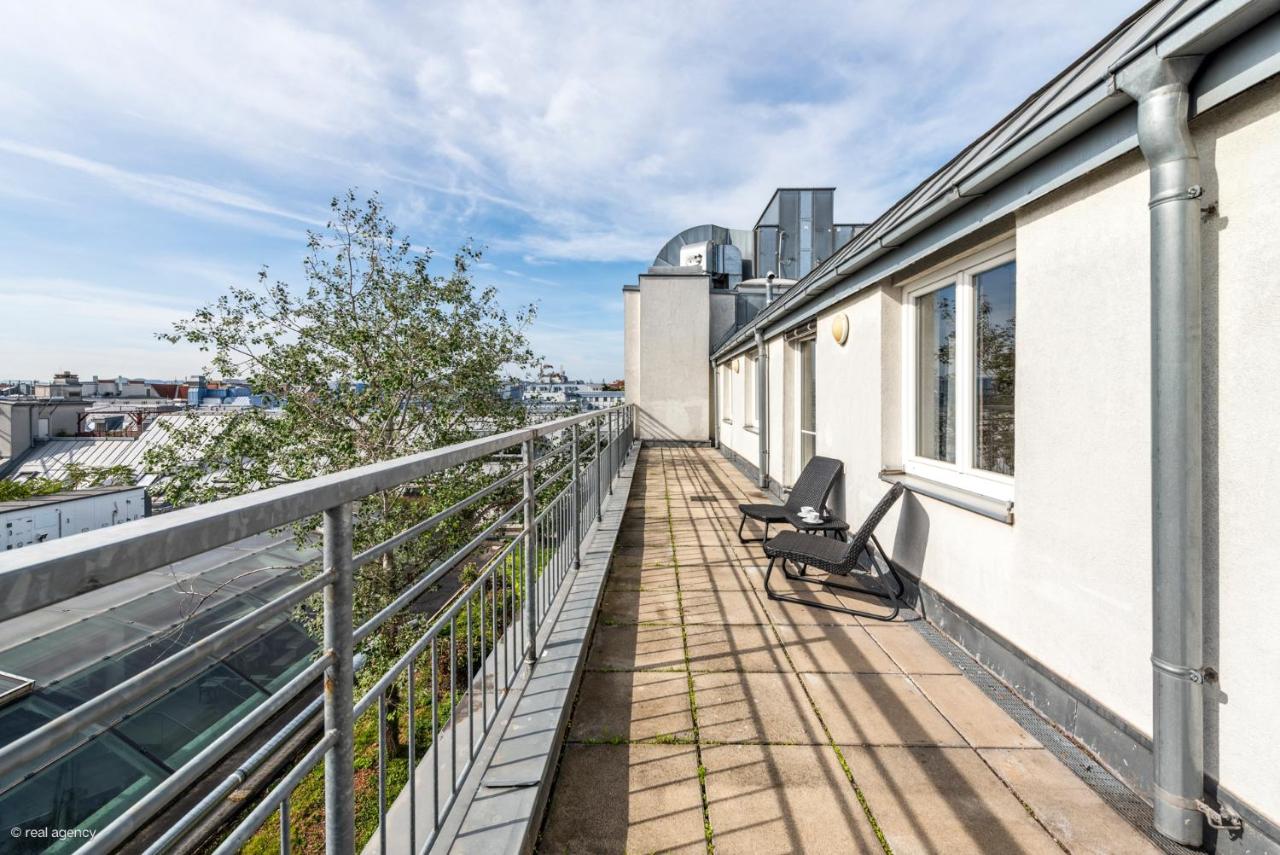 Bernhards Apartment Stadthalle - Klima & Terrasse - Ferienwohnung Wien