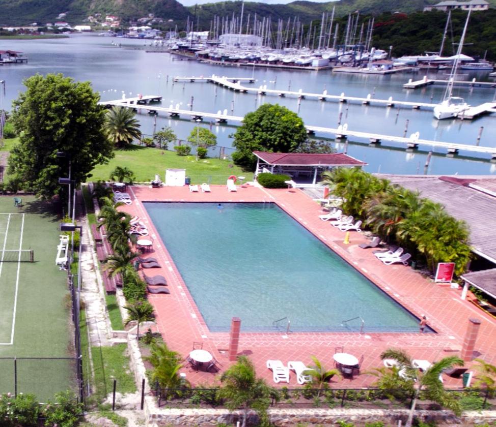 Attractive 3-Bedroom Home - Harbour Breeze - B&B Jolly Harbour