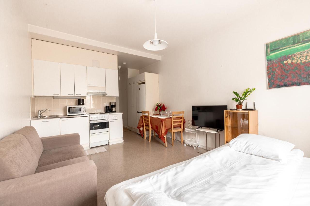 B&B Helsinki - 2ndhomes Bright & Compact Studio with the best loc - Bed and Breakfast Helsinki