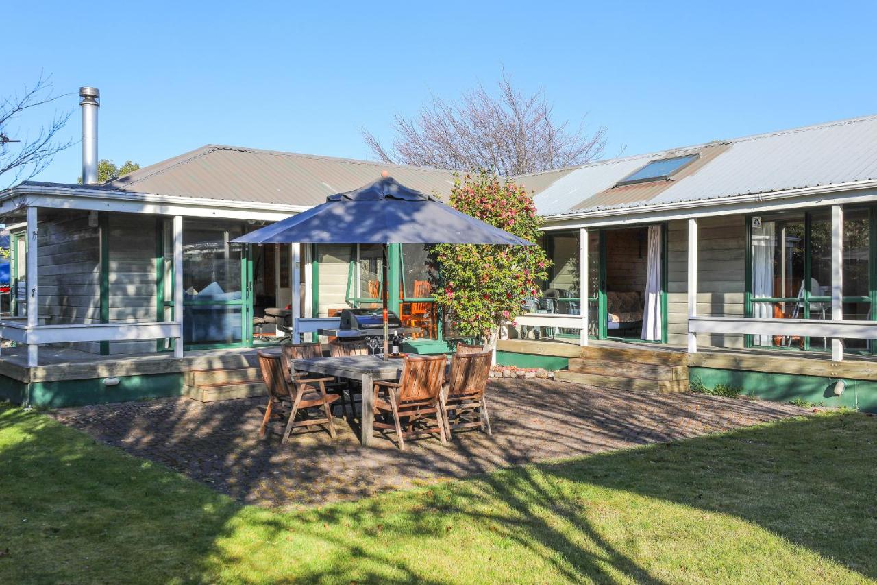 Five Mile Yay - Five Mile Bay Holiday Home - B&B