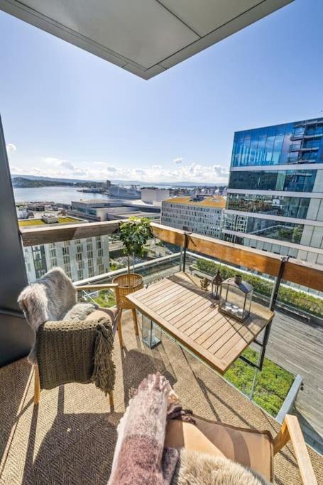B&B Oslo - Modern 2bed room sea view apartment @ Oslo Barcode - Bed and Breakfast Oslo