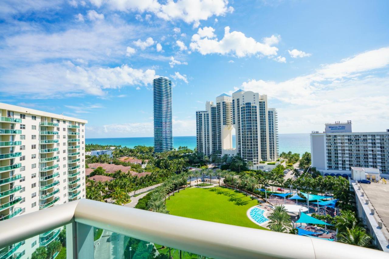 B&B Miami Beach - OCEAN RESERVE - 15th Floor - Gorgeous Ocean View - Bed and Breakfast Miami Beach