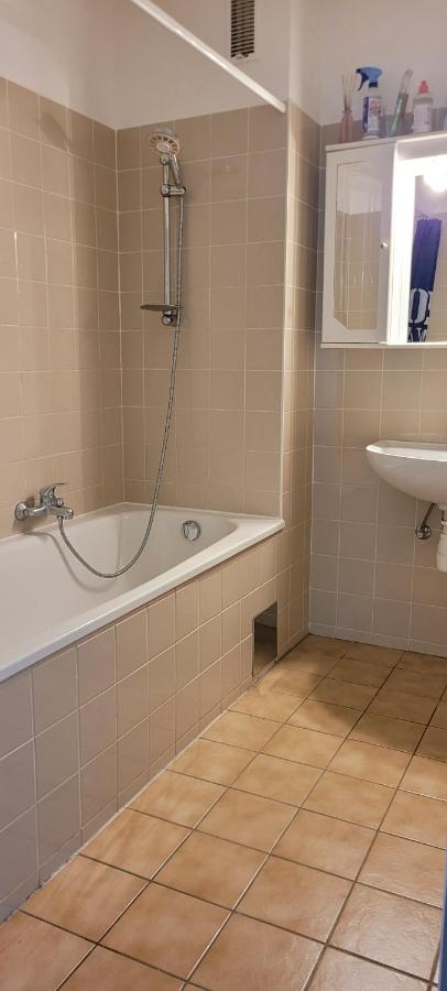 Alex & Nicol - Bed and Breakfast Gänserndorf