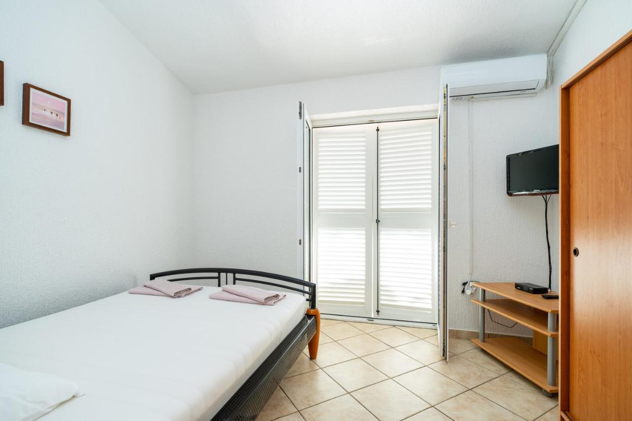 Apartamento con balcón