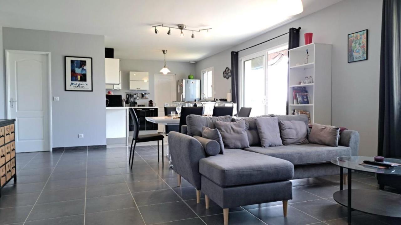 Jolie maison à la campagne - magnifique vue - 6pers - B&B Carves