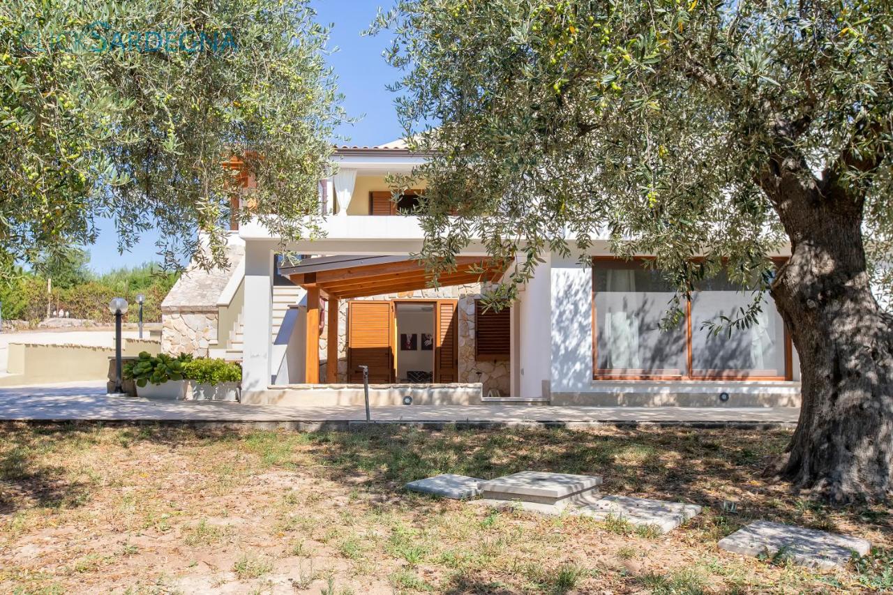 Casa Sant'Anna in Villa Brionis con grande veranda vista mare - B&B Alghero