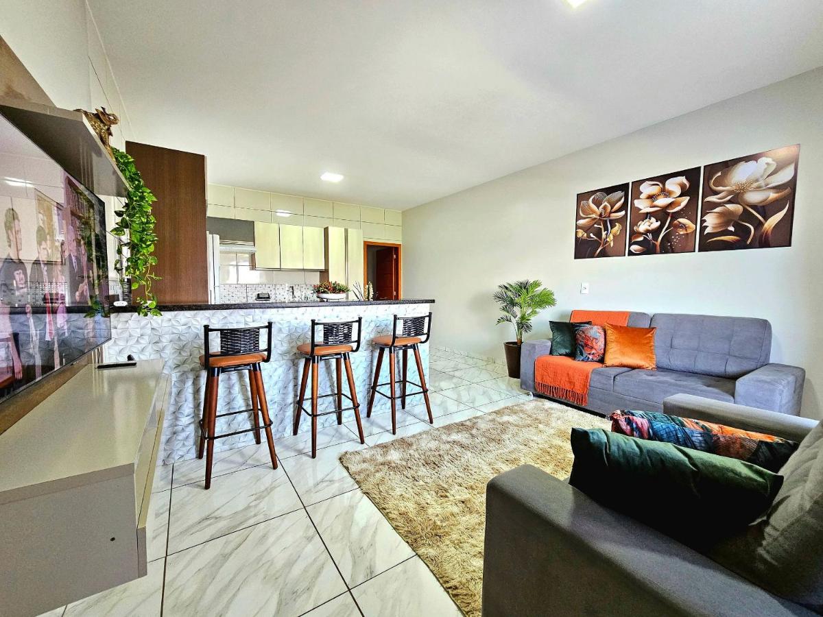 Lindo APT, prox Paraguai com Churrasqueira - B&B
