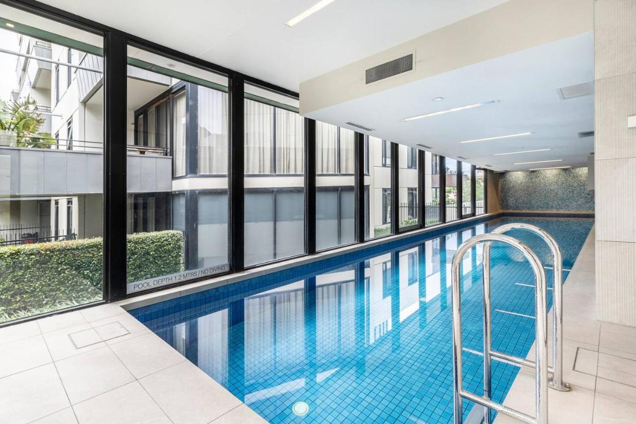 Nottville Poolside - Coastal Cosmopolitan off Bay St - B&B Melbourne