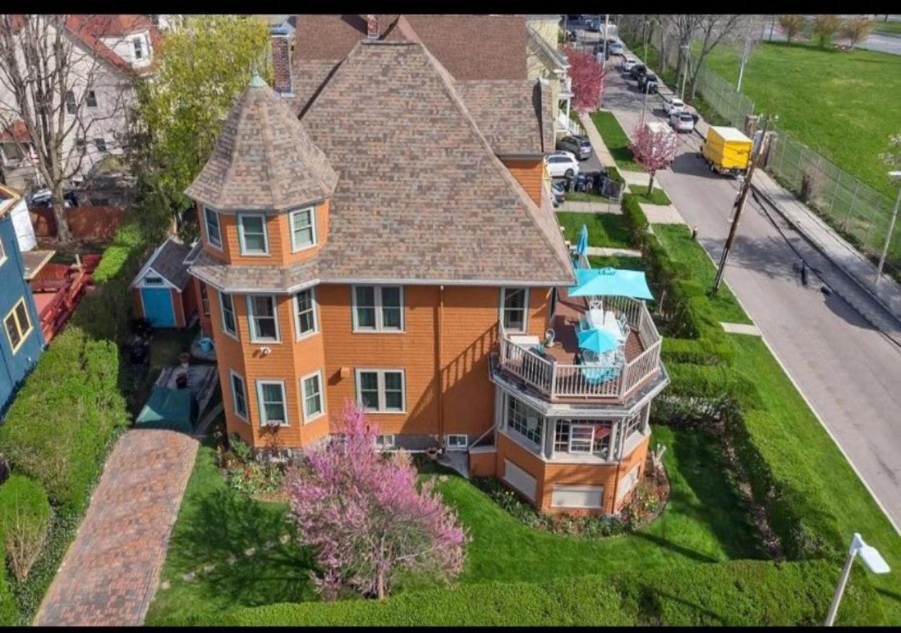 Beautiful Victorian house, Great Views, free parking - Chambres d’hôtes