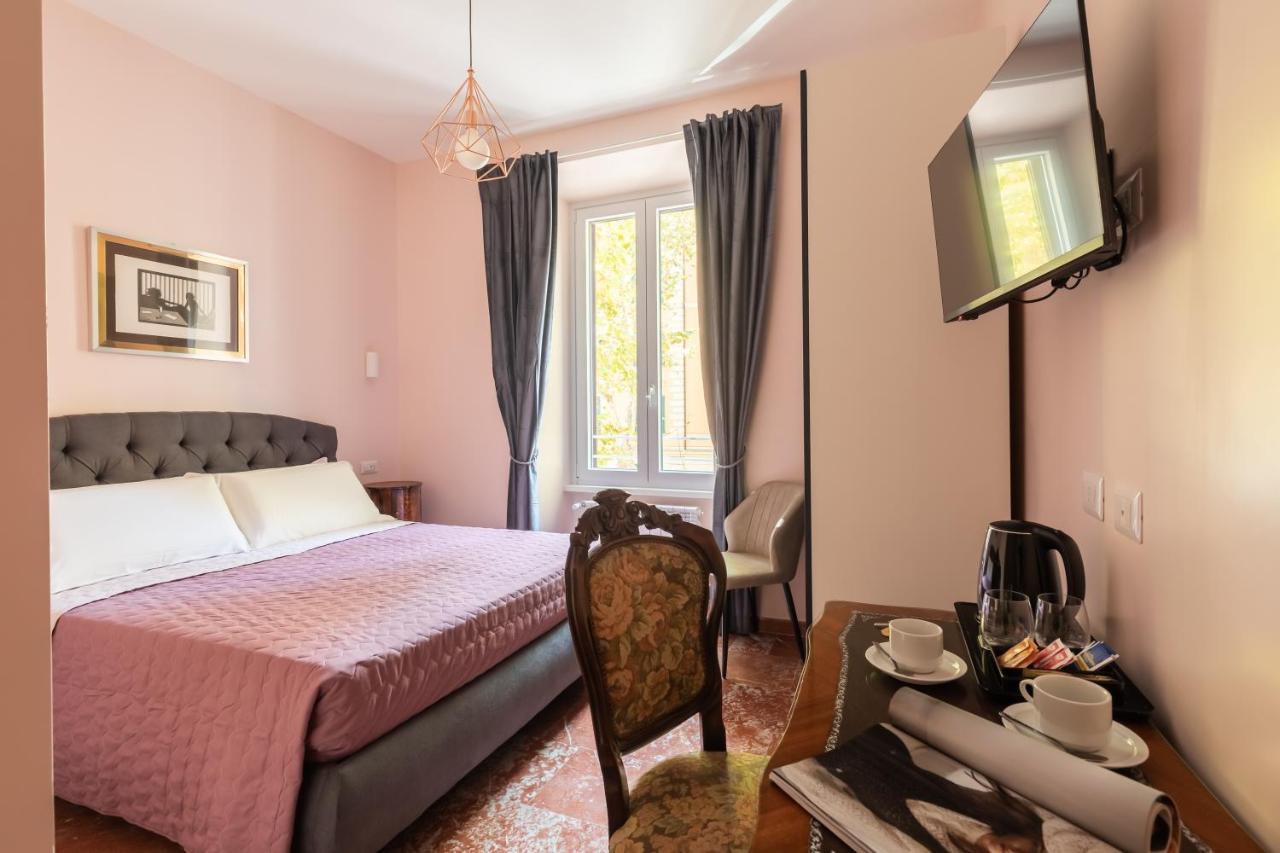 Large Double Room