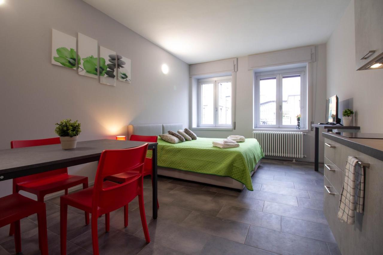 B&B Lecco - Lime Apartment - Affitti Brevi Italia - Bed and Breakfast Lecco