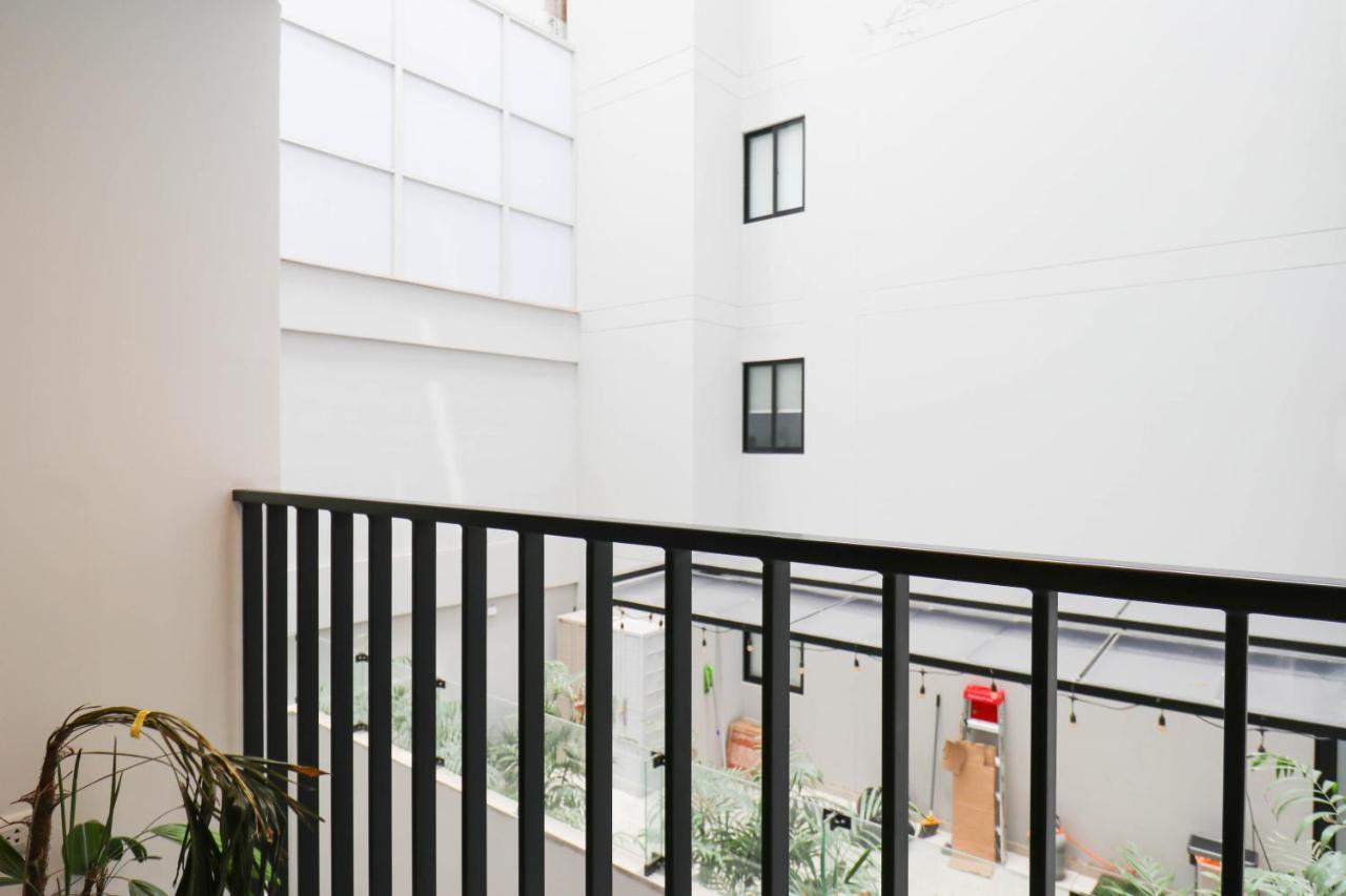 Great 2BR with Balcony in the Heart of Miraflores - Chambres d’hôtes Lima