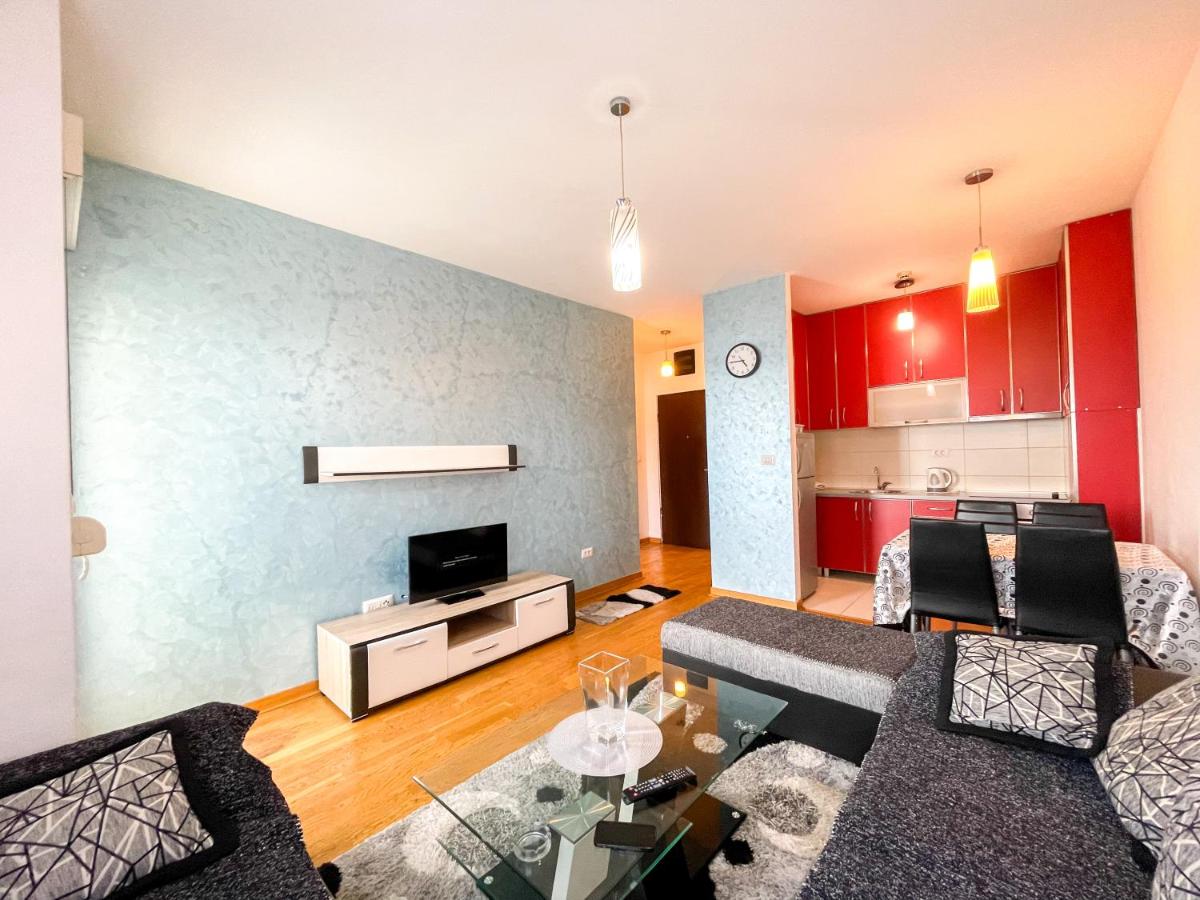 1-bedroom apartment in urban area - Ferienwohnung Podgorica