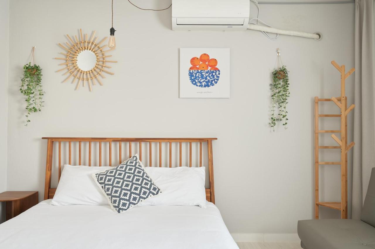 Simple Hongdae - B&B