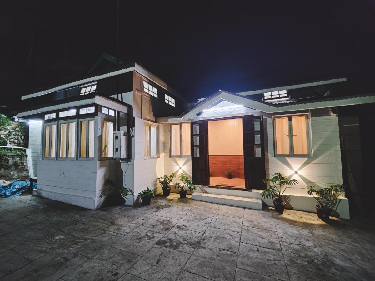 B&B Shillong - INSARA COTTAGE HOMESTAY - Bed and Breakfast Shillong