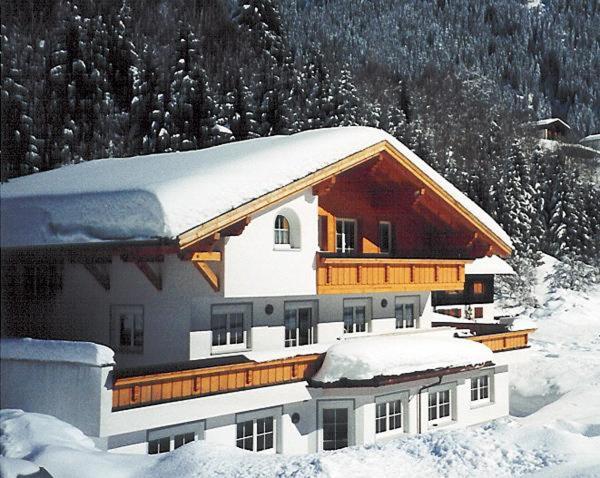 Ferienwohnung Carbonare - Bed and Breakfast
