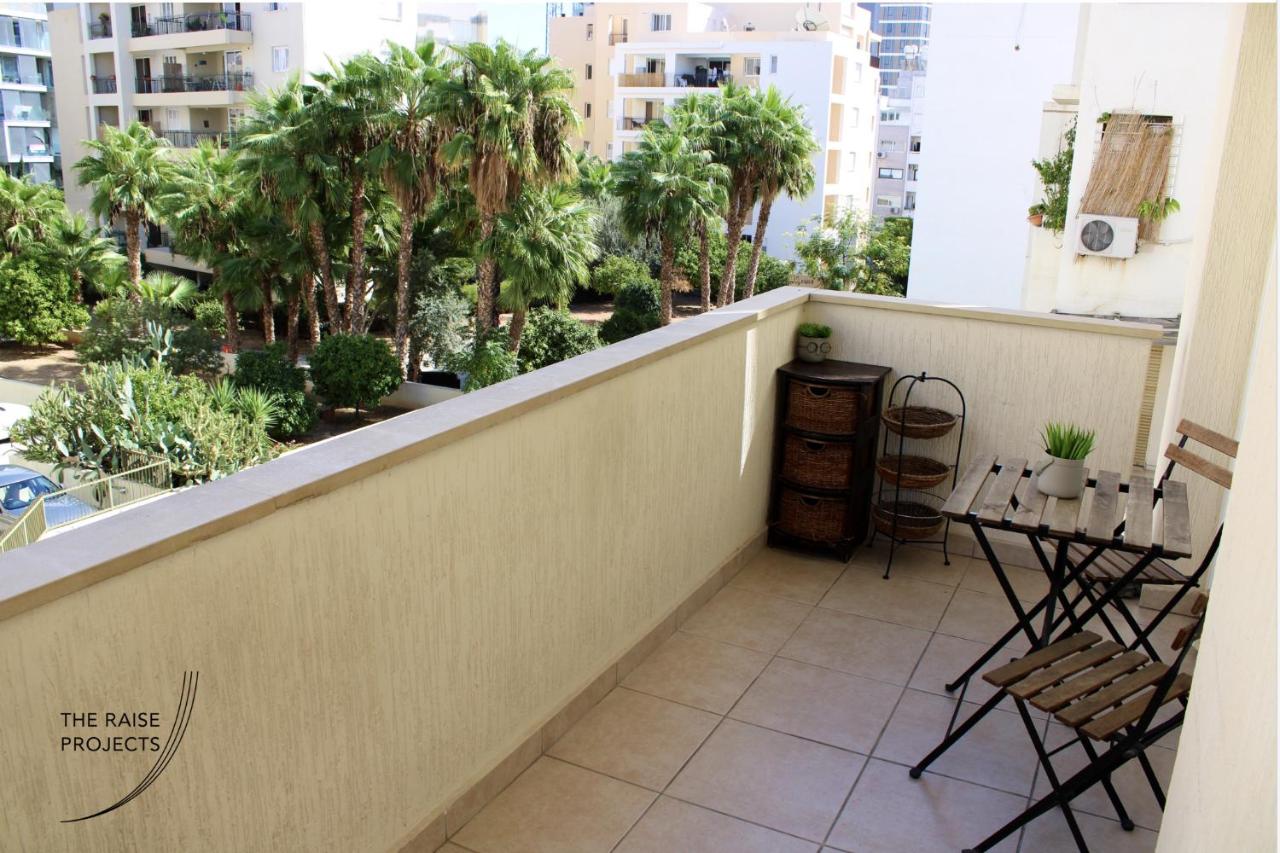 Raise Limassol Urban Escape - B&B