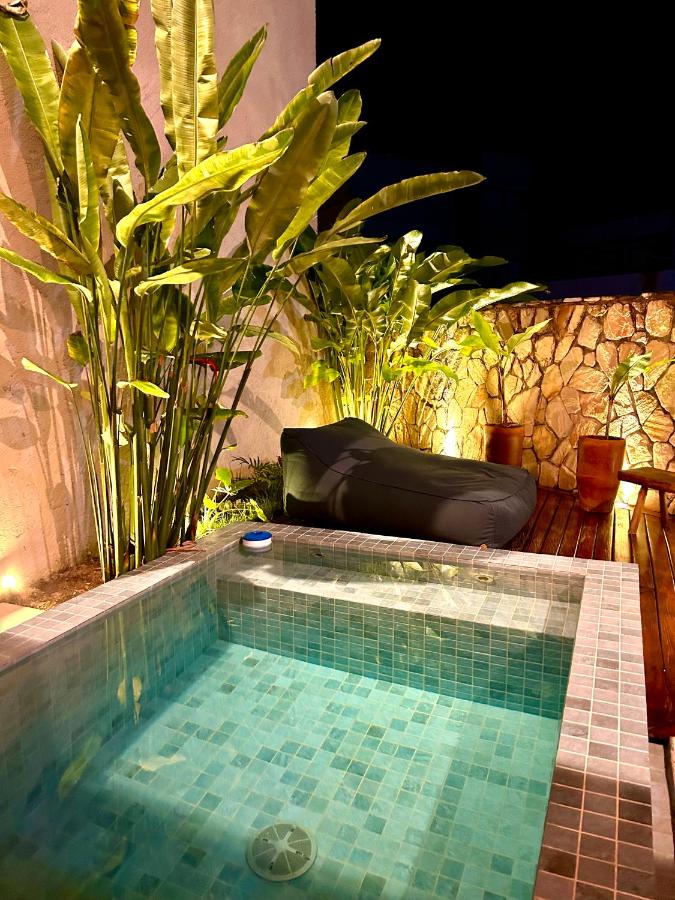 Casa Nina Milagres - B&B