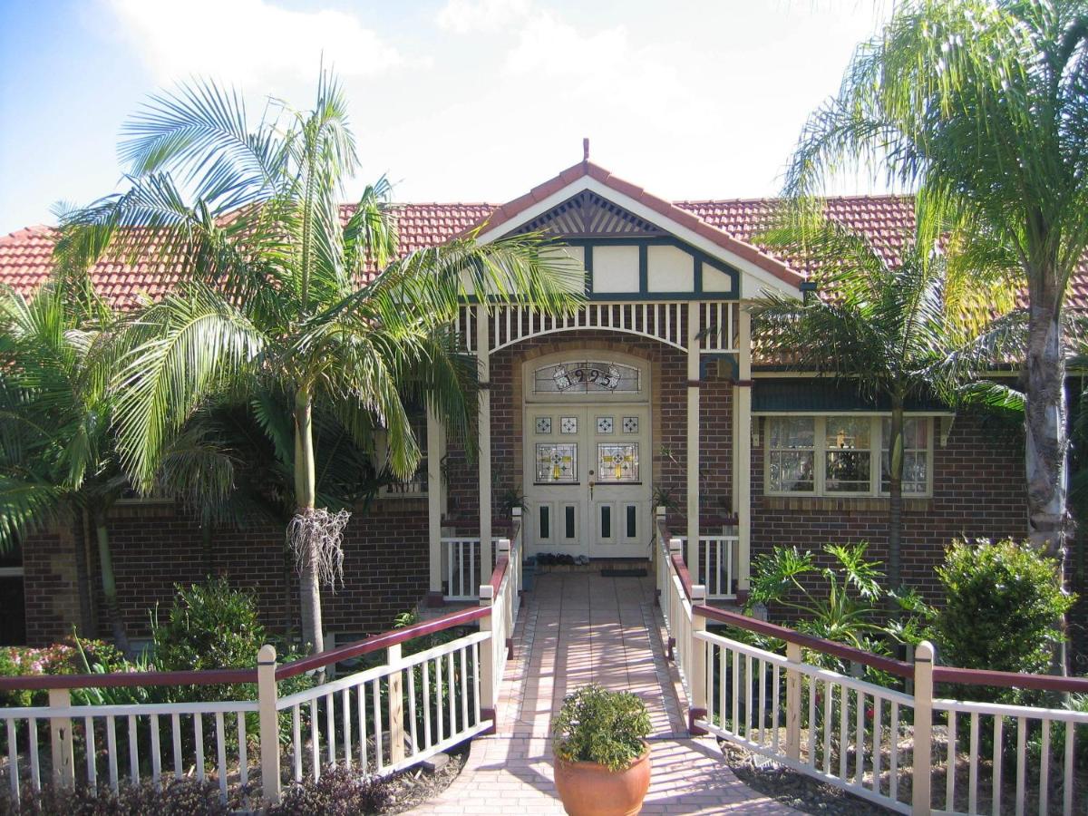 Tranquil Garden Hideaway - Bed and Breakfast