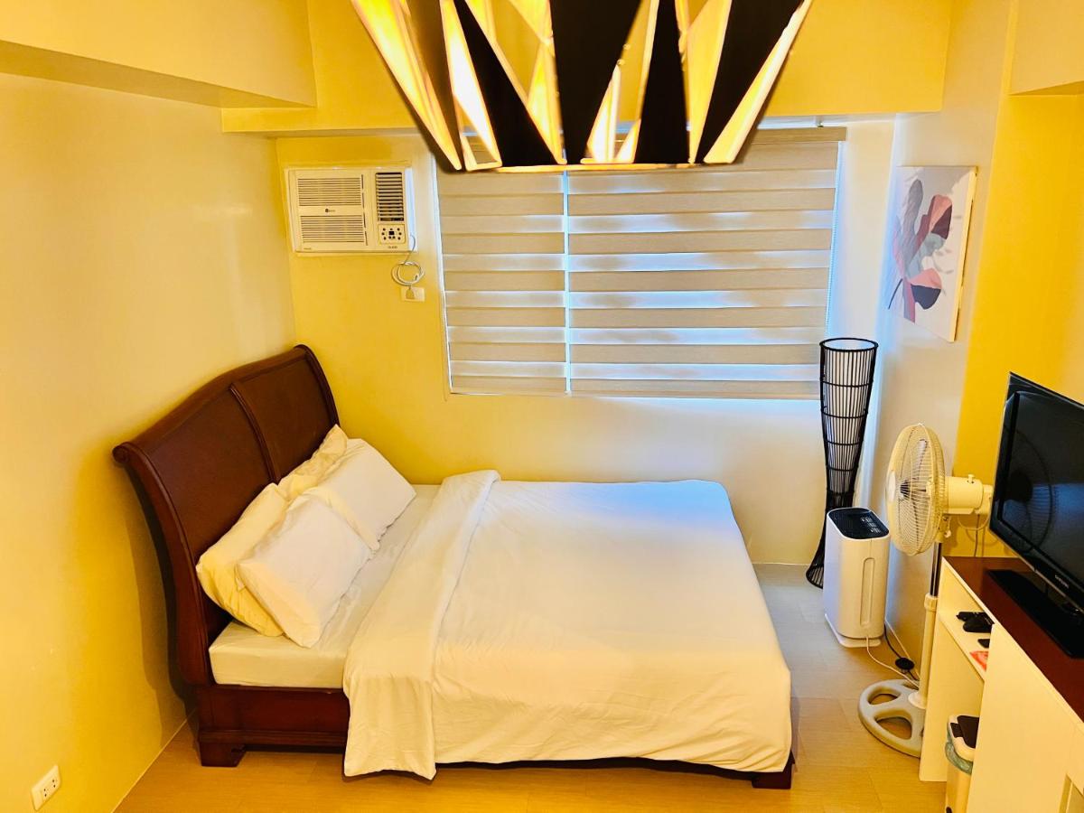 B&B Iloilo City - * *W Prime Location Condo for 3 - Bed and Breakfast Iloilo City