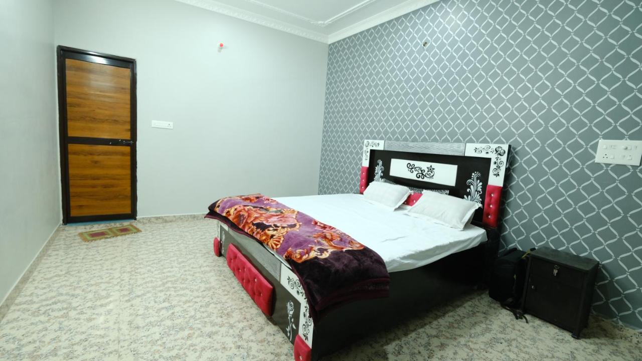 B&B Deoghar - Shree Krishna Niwas - Bed and Breakfast Deoghar