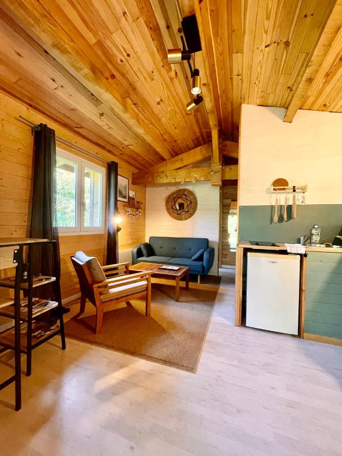 Cabane au milieu des pins - Domaine Temali - Chambres d’hôtes