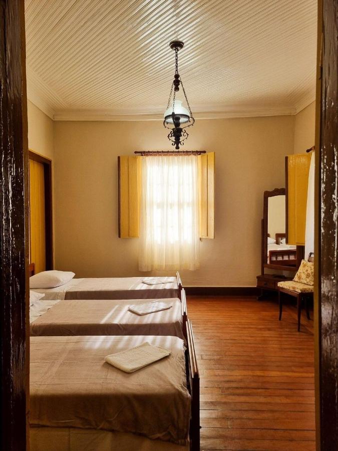 Casarão Solar dos Almeida - B&B