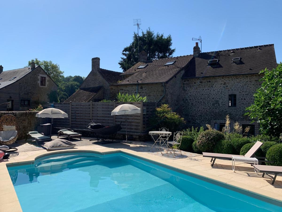 Gîte La Cassine Saint-Ceneri-le-Gerei - B&B