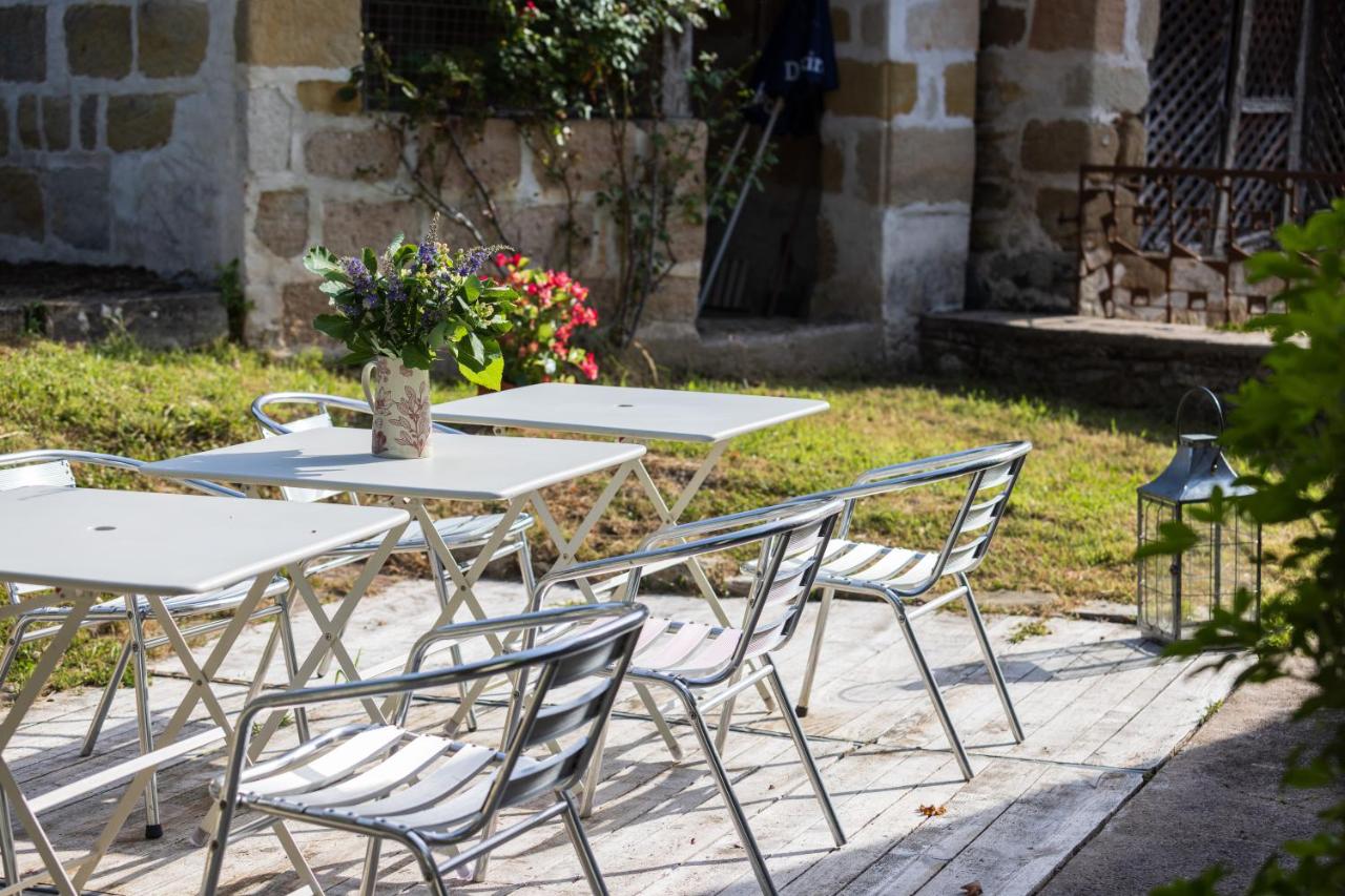 Gîte de la Gare aux Fleurs - B&B Saint-Julien-Maumont