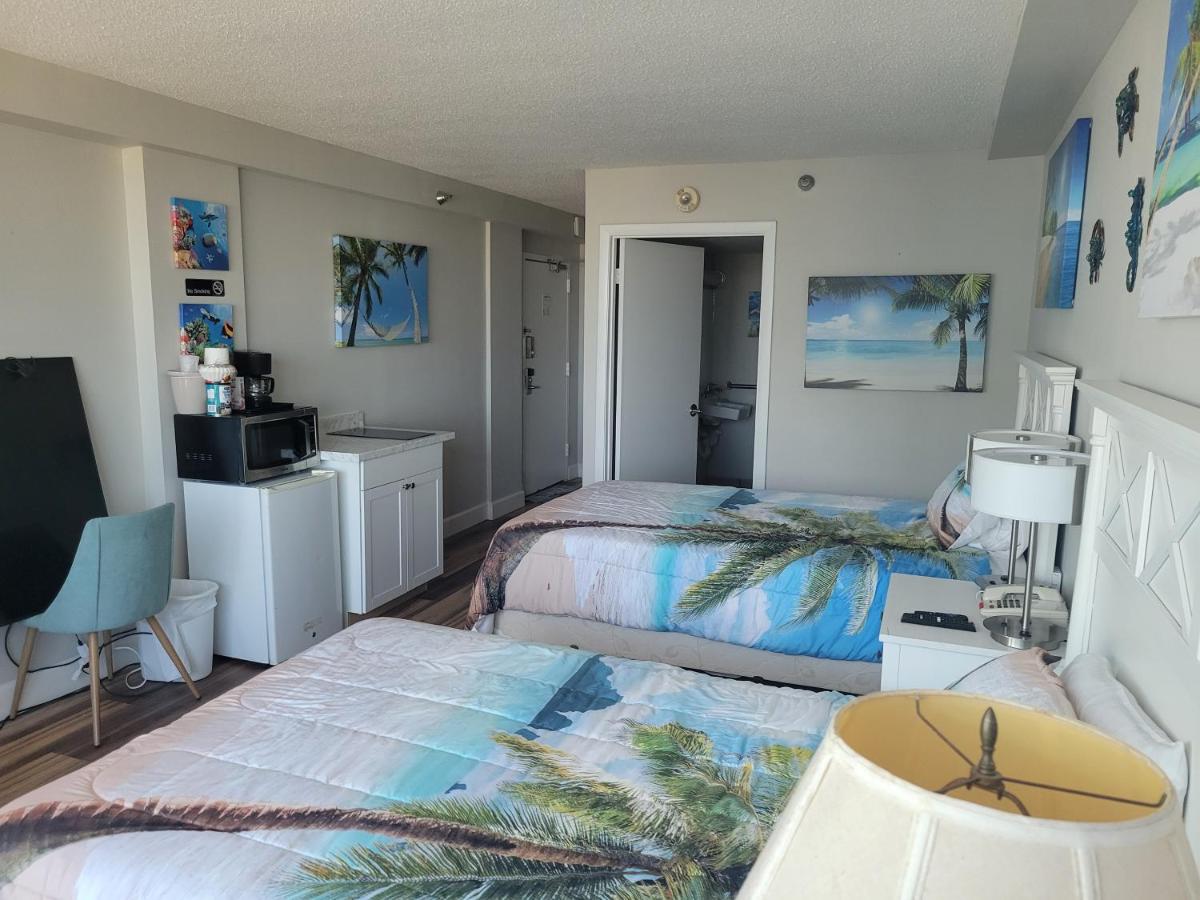 Beautiful Ocean view Condo with huge TV - Ferienwohnung