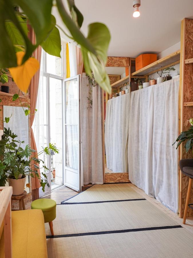 Charmant studio lumineux, minimaliste et végétal - Bed and Breakfast Bordeaux