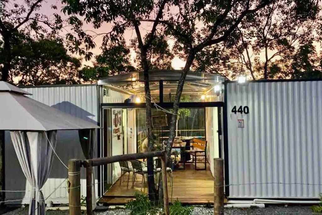 B&B Bonito - Casa Container com piscina. Sem a tenda da frente - Bed and Breakfast Bonito