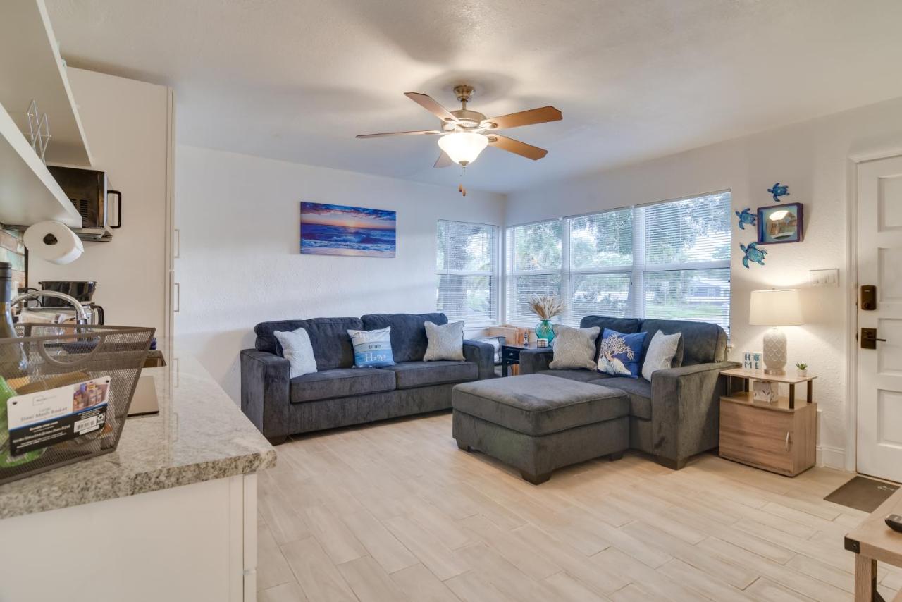 B&B St. Petersburg - Pet-Friendly Gulfport Home Walkable Location! - Bed and Breakfast St. Petersburg