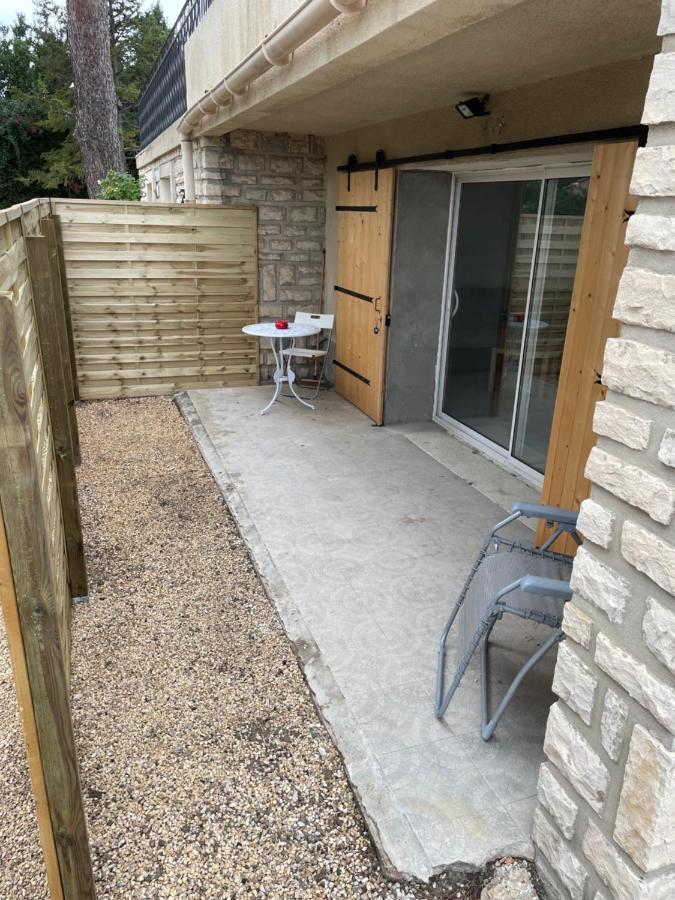 Joli logement au pied des Alpilles - B&B Eyguières