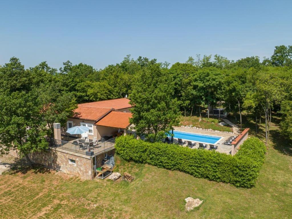B&B Ružići - Villa St Nikola with jacuzzi and private swimming pool - Bed and Breakfast Ružići