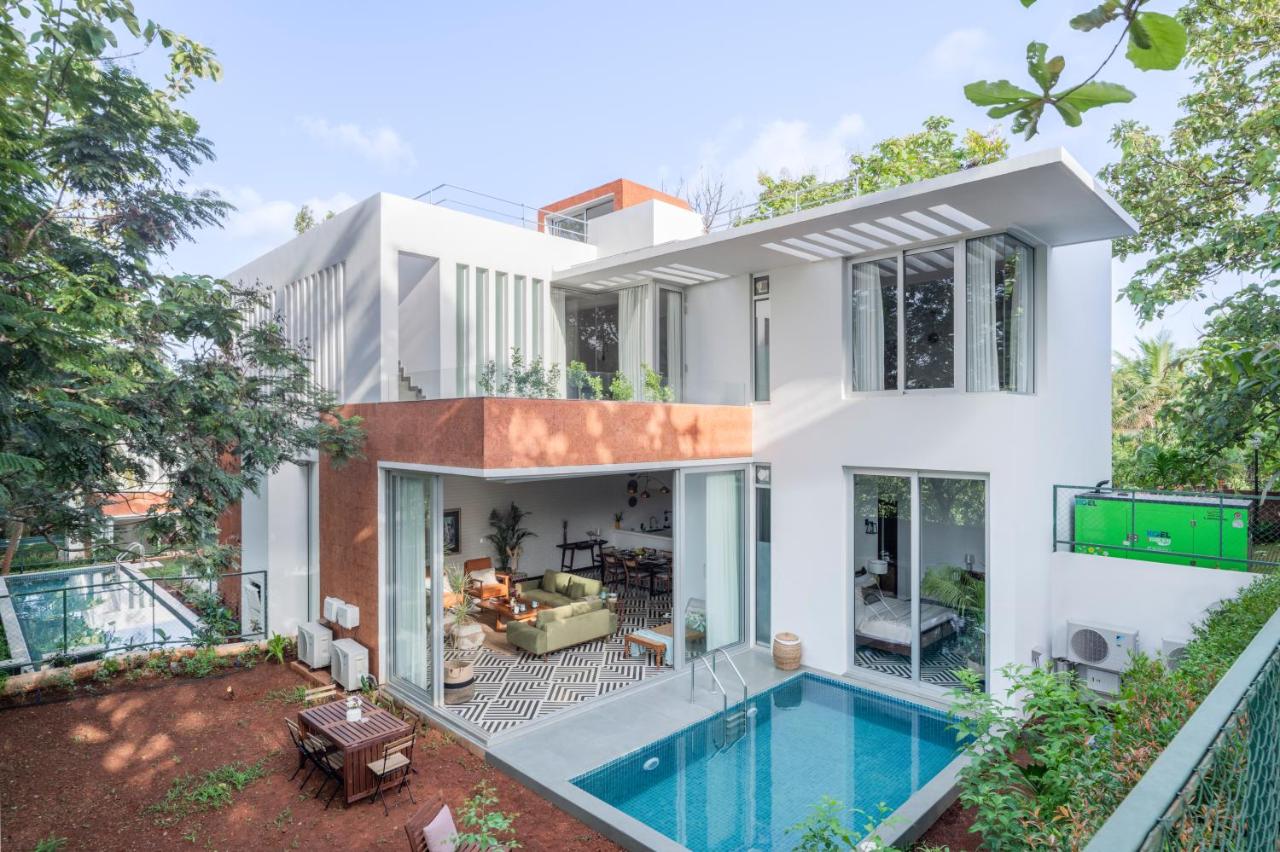 VianaarEscapes-LaCovelo-3bhk Modern villa in Parra