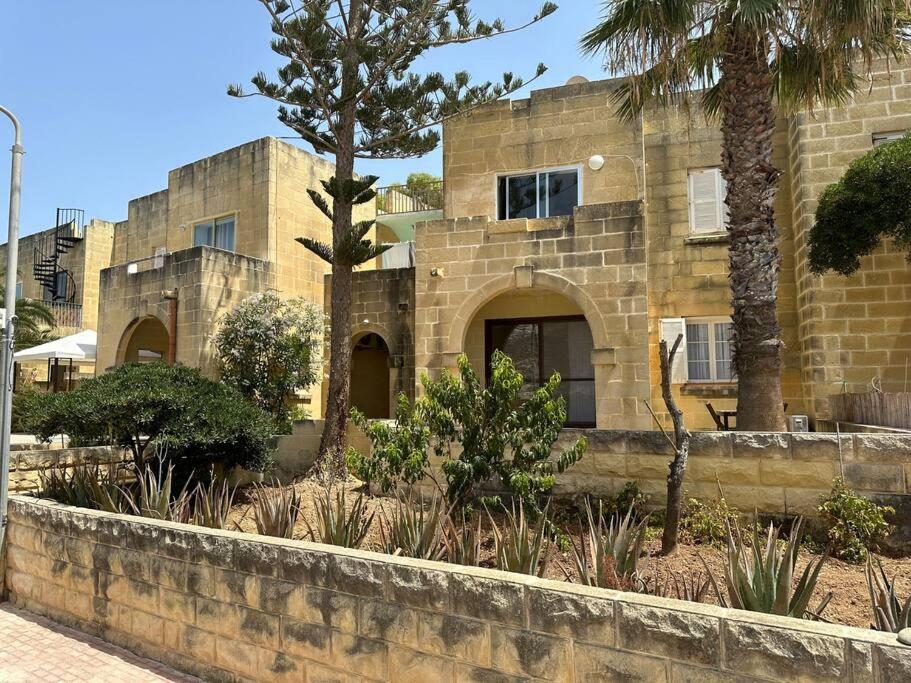 Djamant - Family Friendly Maisonette - B&B Xlendi