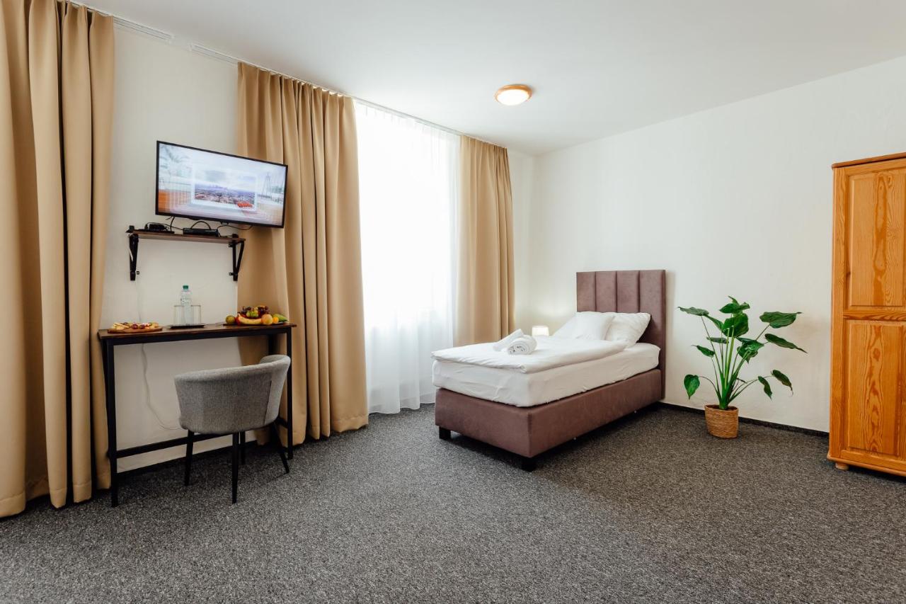 Classic Quadruple Room