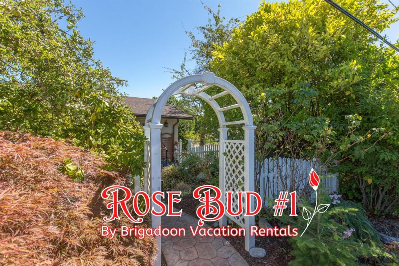 B&B Sequim - SQ Rose Bud 1 - Bed and Breakfast Sequim