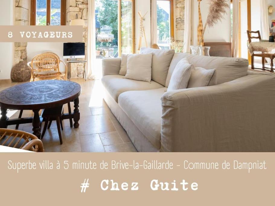 B&B Dampniat - #Villa ChezGuite - Atypique - Spacieuse - Lumineuse - Bed and Breakfast Dampniat