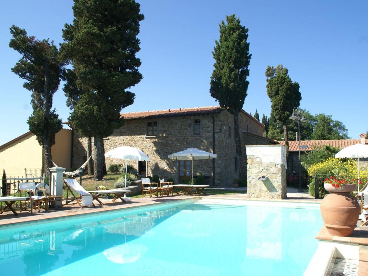 B&B Montecarelli - Attractive Holiday Home in Montecarelli with Pool - Bed and Breakfast Montecarelli